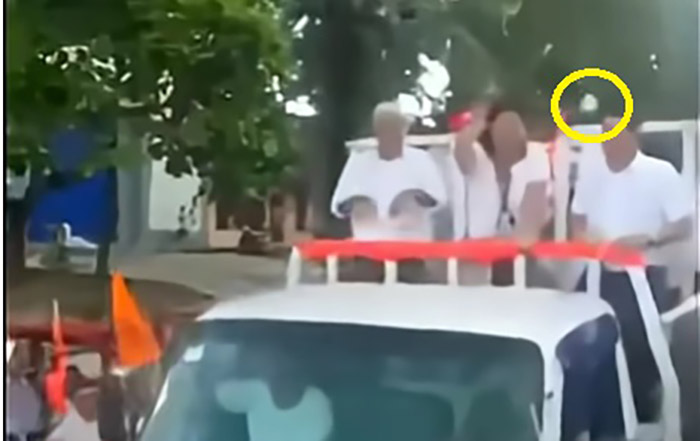 Keiko Fujimori recibió impacto de globo con agua durante recorrido político en Iquitos